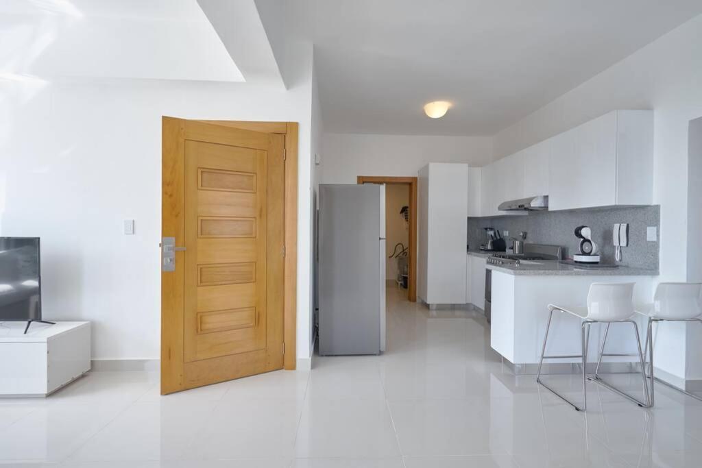 Brilliant Harmony Apartment, Balcony, Pool & Gym In La Julia Apartment *