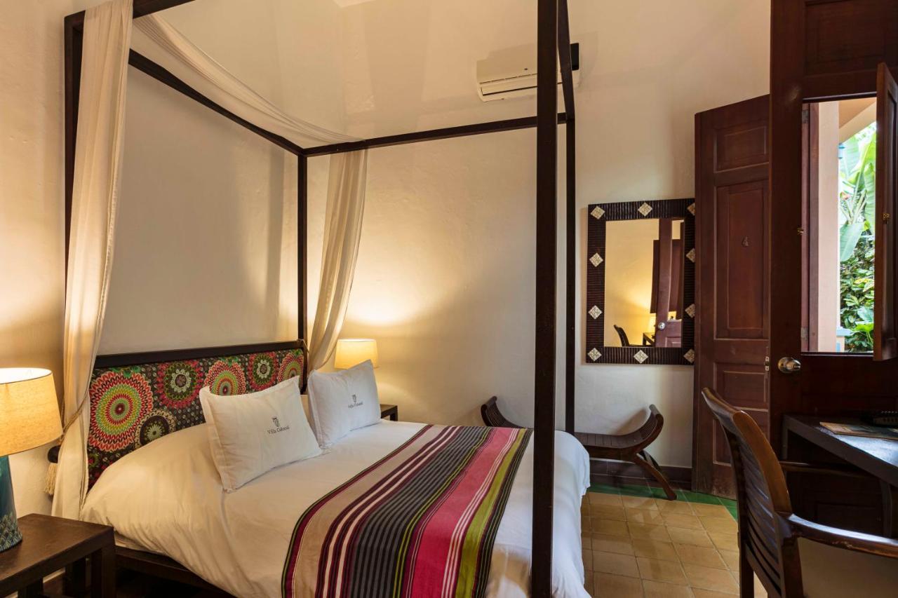 Colonial Hotel 3*