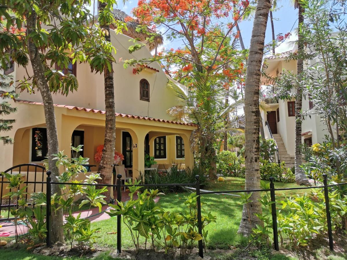 Aventura Deluxe Beach Club & 4* Punta Cana