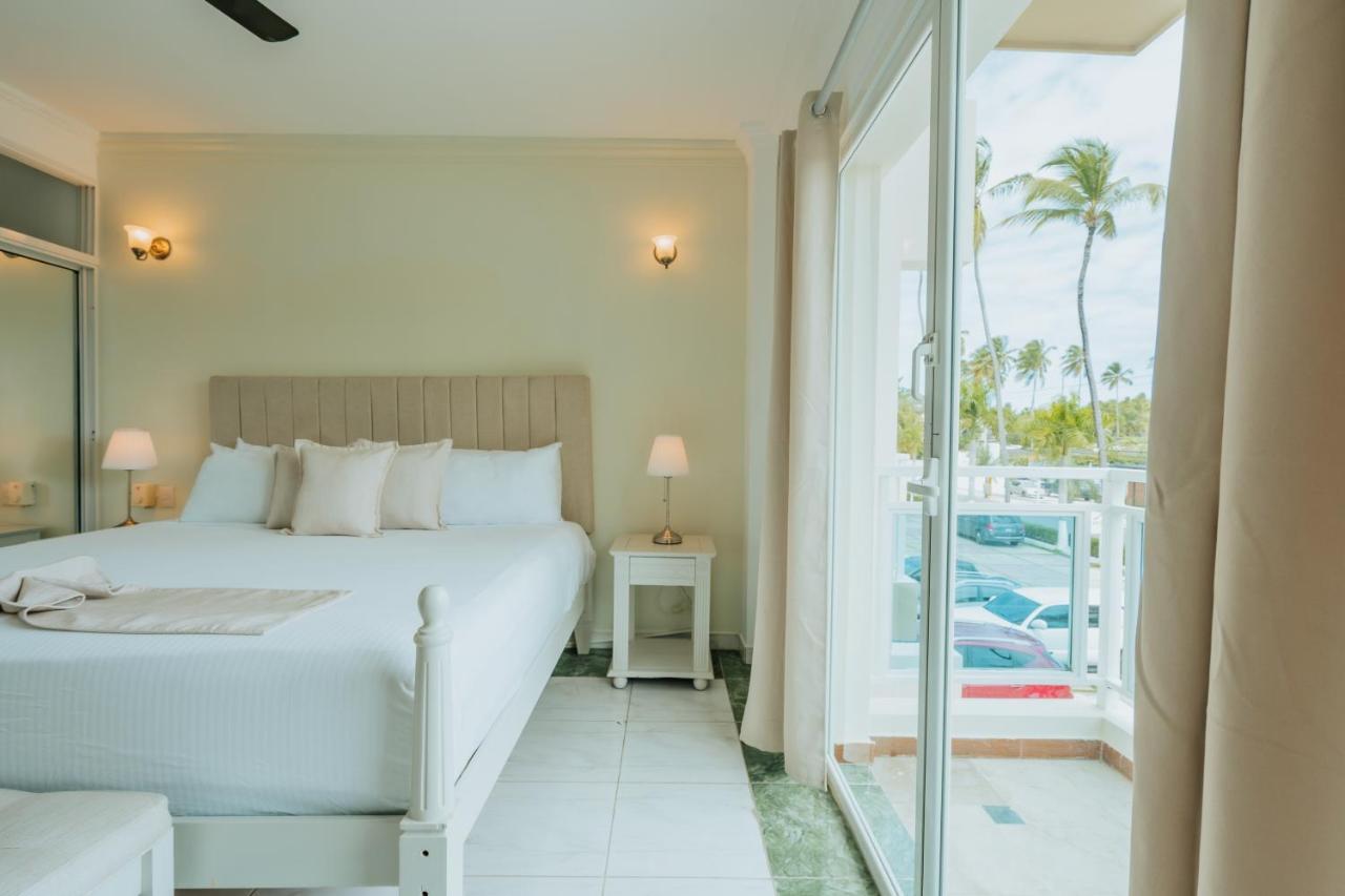 Coast Hotel