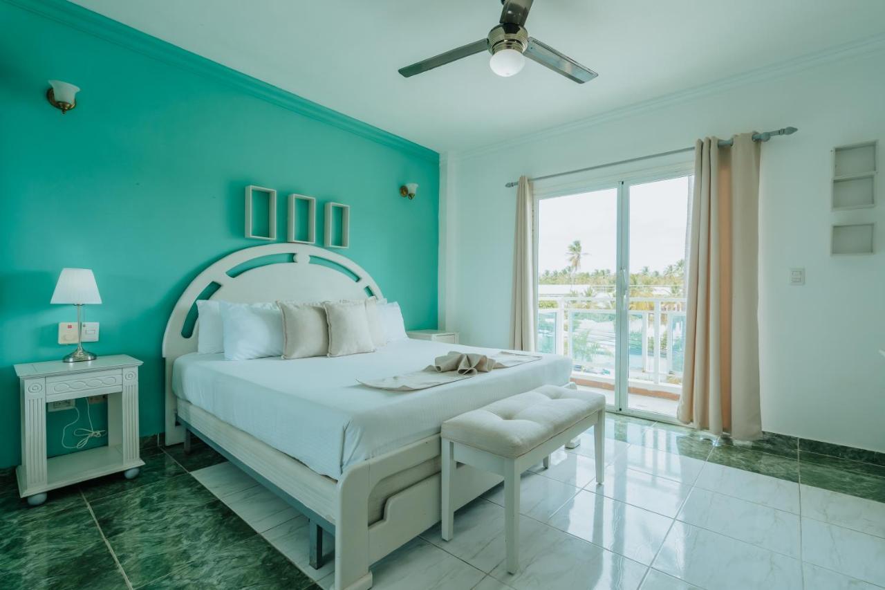 Hotel Coast 3*