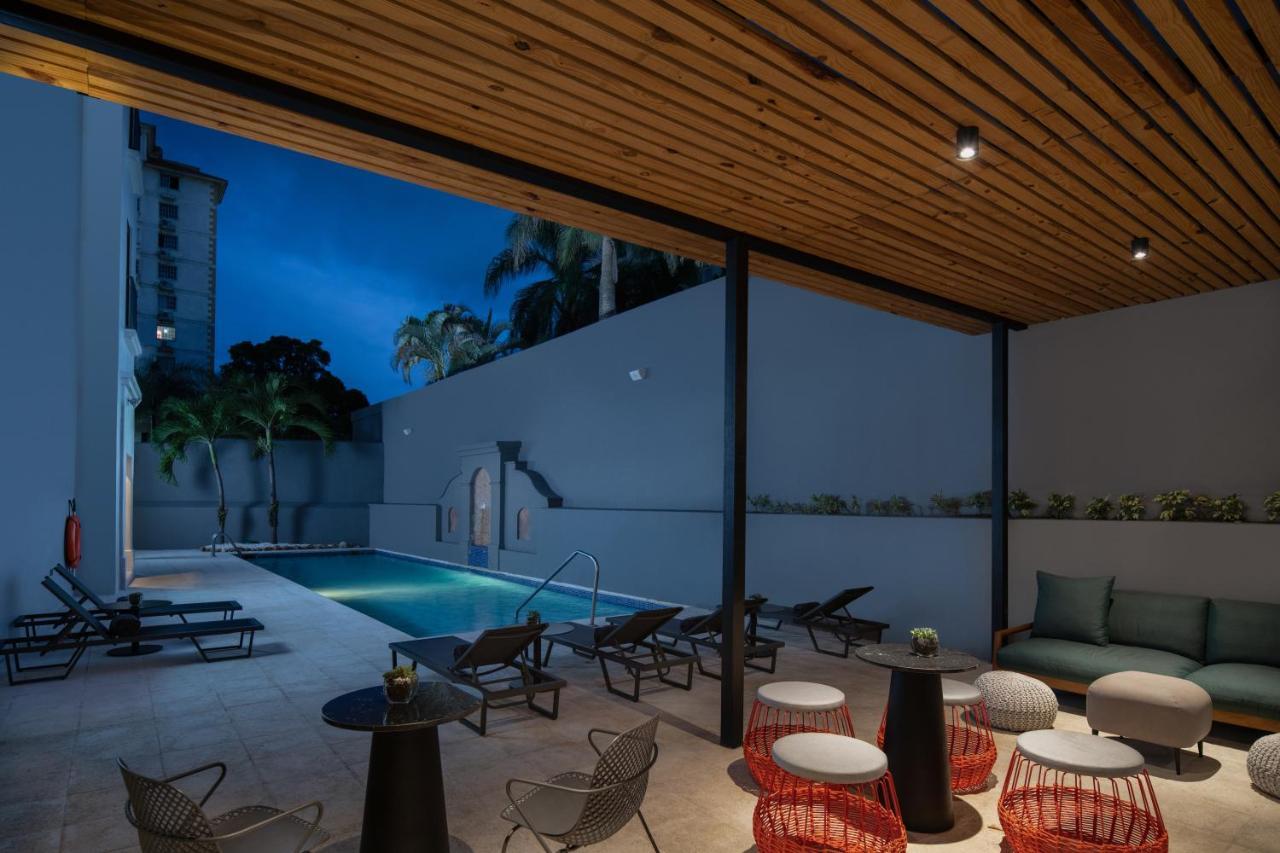 Hotel Courtyard By Marriott Santo Domingo