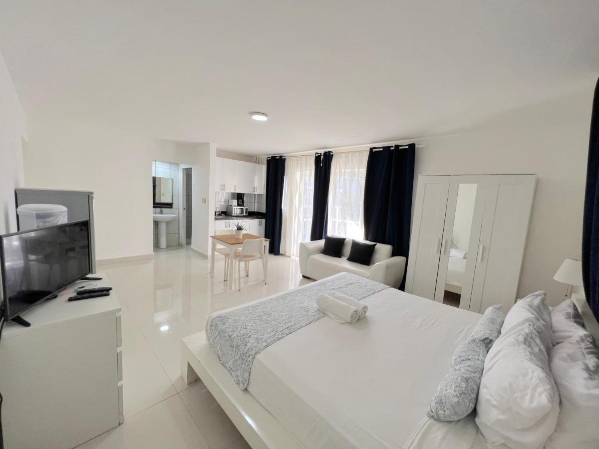 Sol Caribe Suites - Playa Los Corales - Beach Club, Wifi, Swimming Pool - Calle Aruba Hotel 4*
