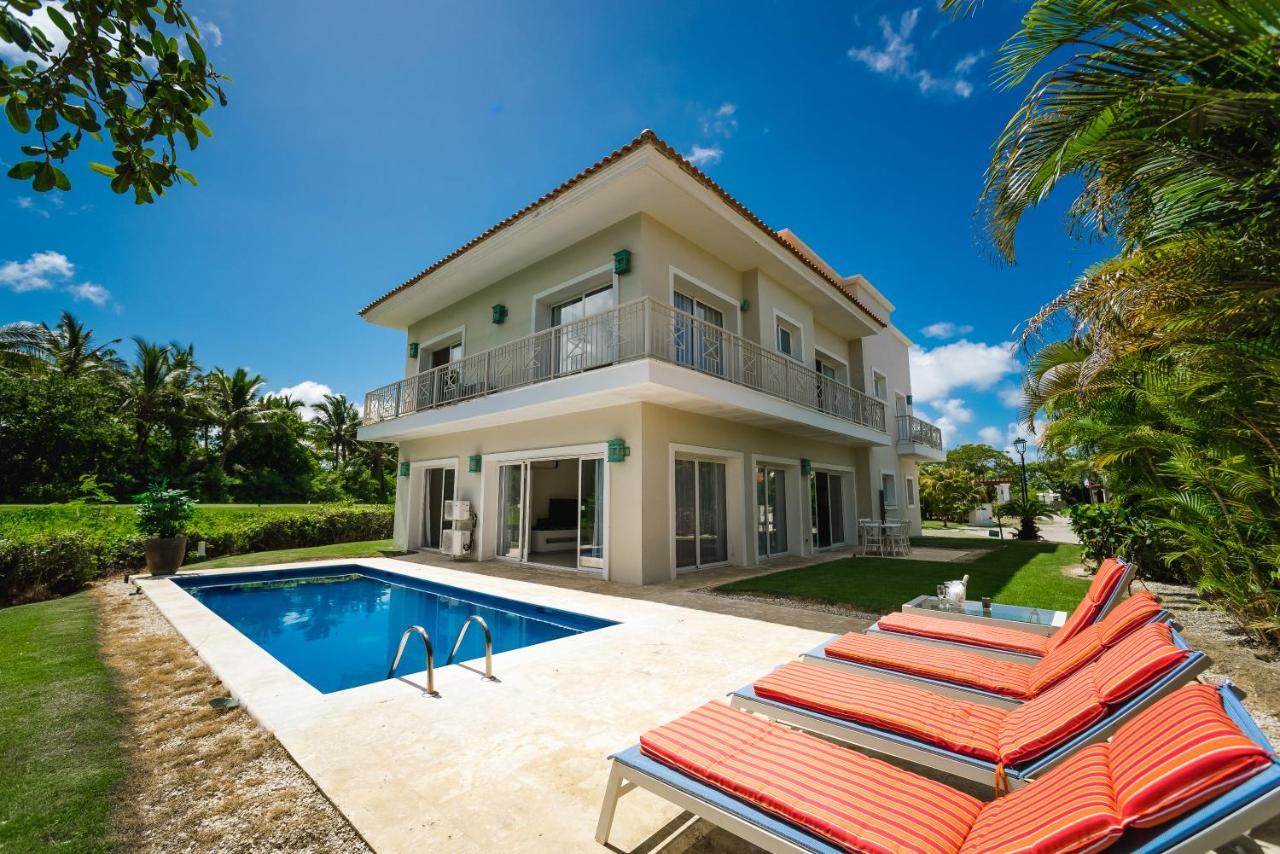 Luxury Private Villas With Pool, Private Beach, Bbq *