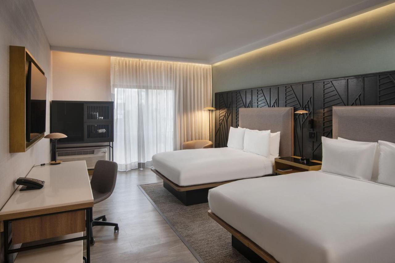 Courtyard By Marriott Hotel 3*