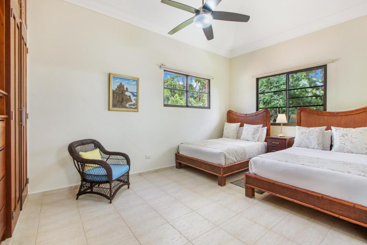 Spacious 4 Bedroom With Pool, Touring Cart & Maid Villa