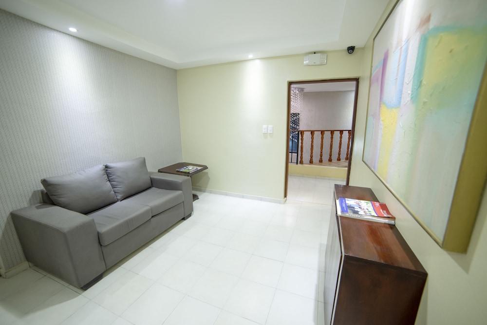 Real Bella Vista Hotel