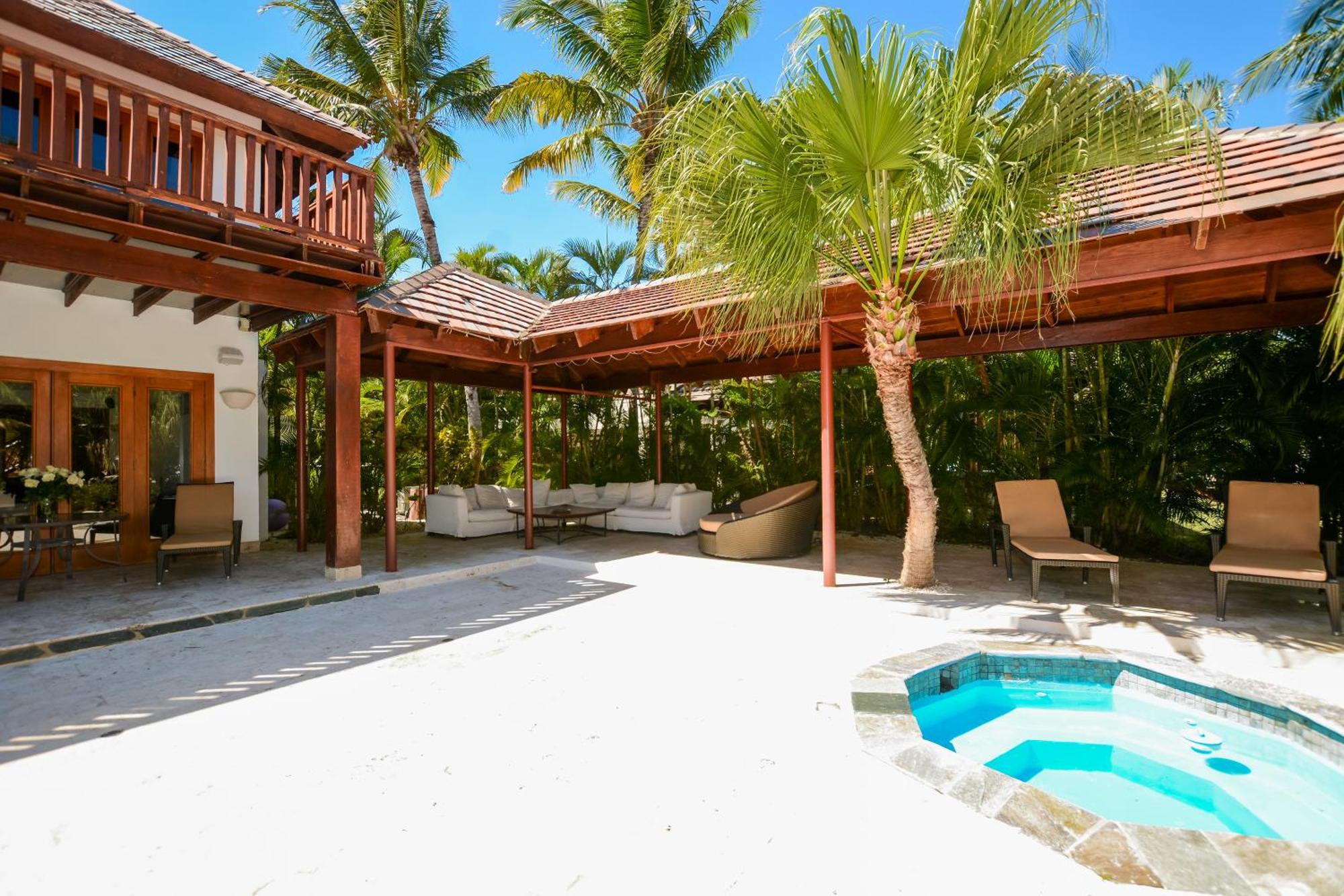 Private Pool In Puntacana & Club Punta Cana