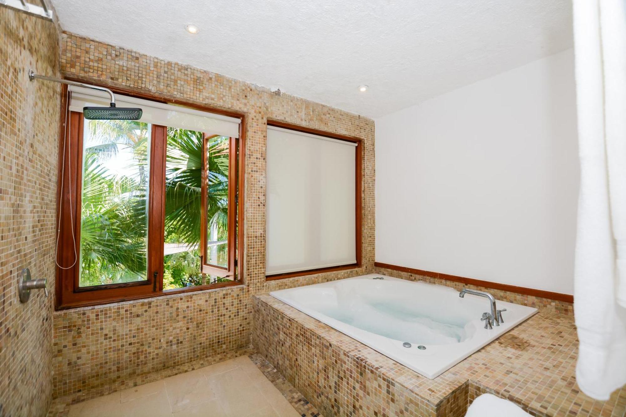 Private Pool In Puntacana & Club