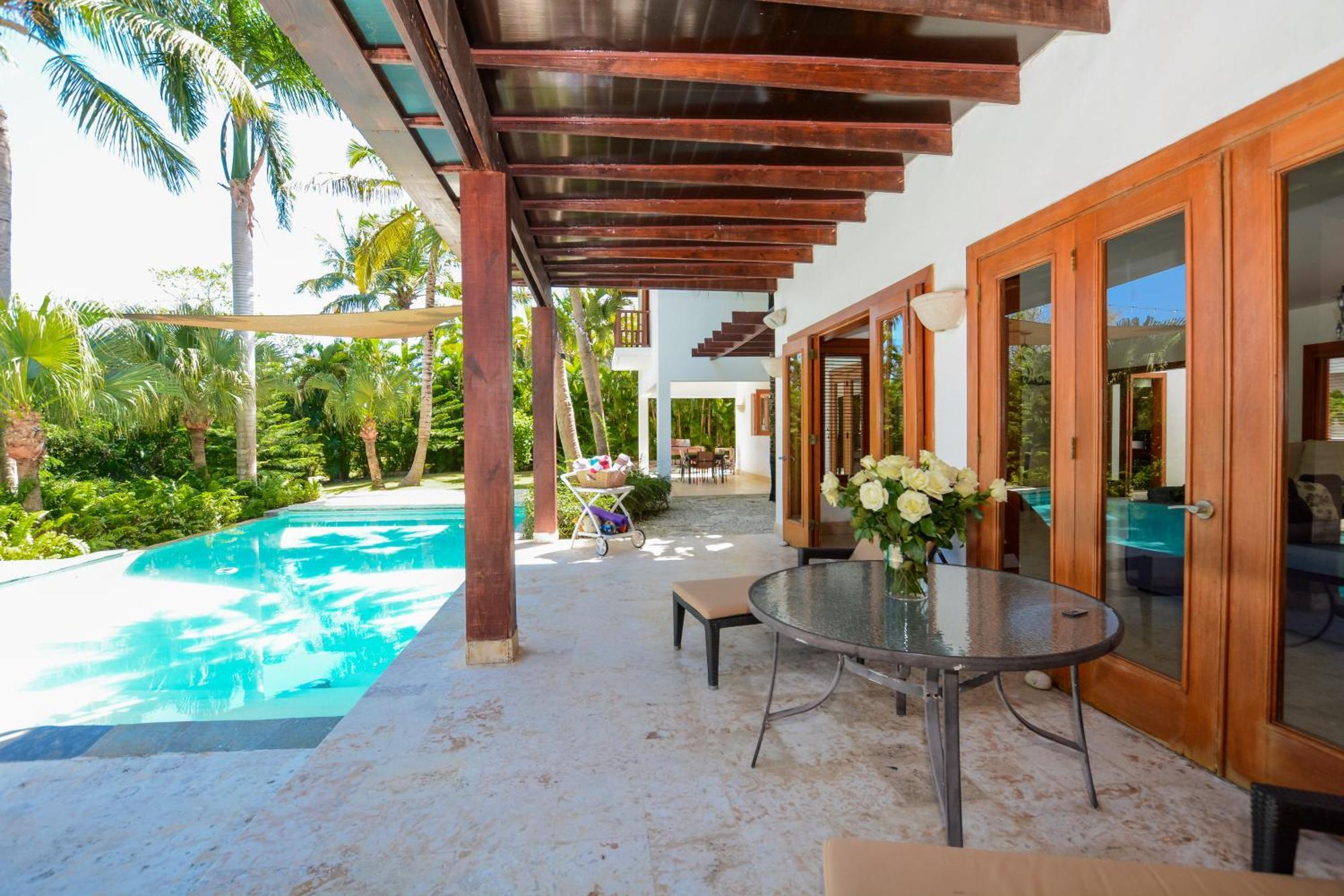 Private Pool In Puntacana & Club Villa Punta Cana