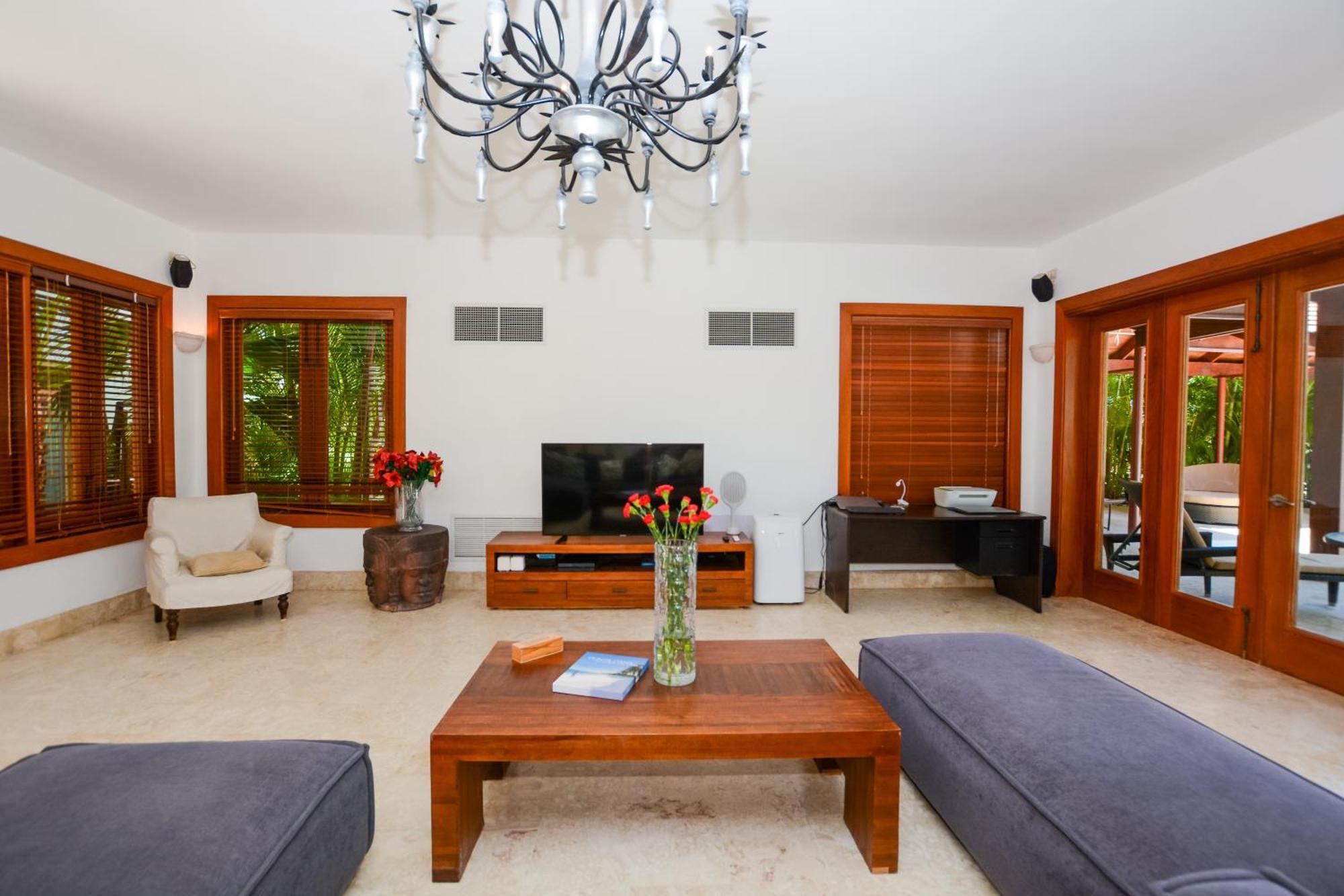 Private Pool In Puntacana & Club Villa Punta Cana
