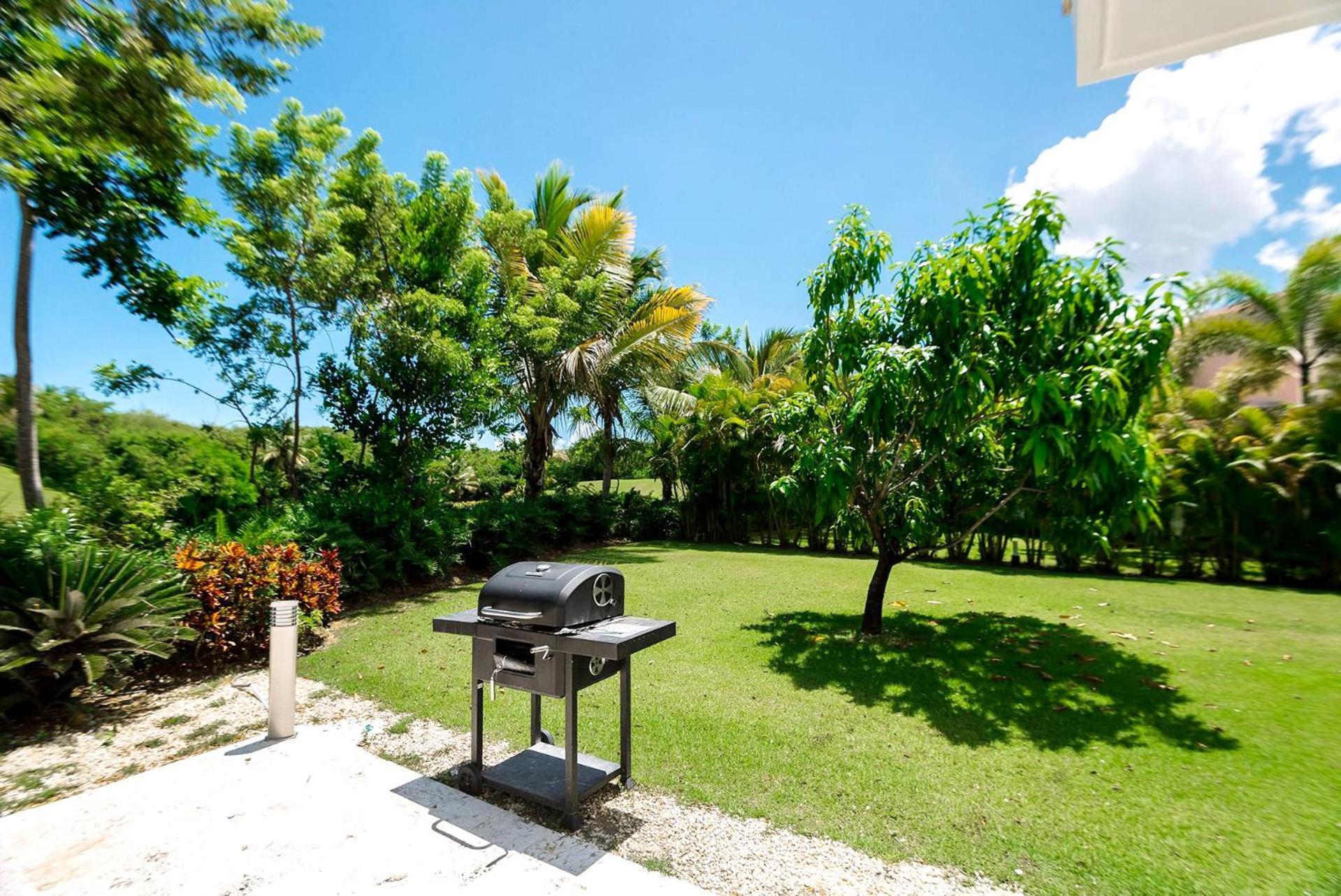 Villa Luxury Private Villas With Pool, Private Beach, Bbq *
