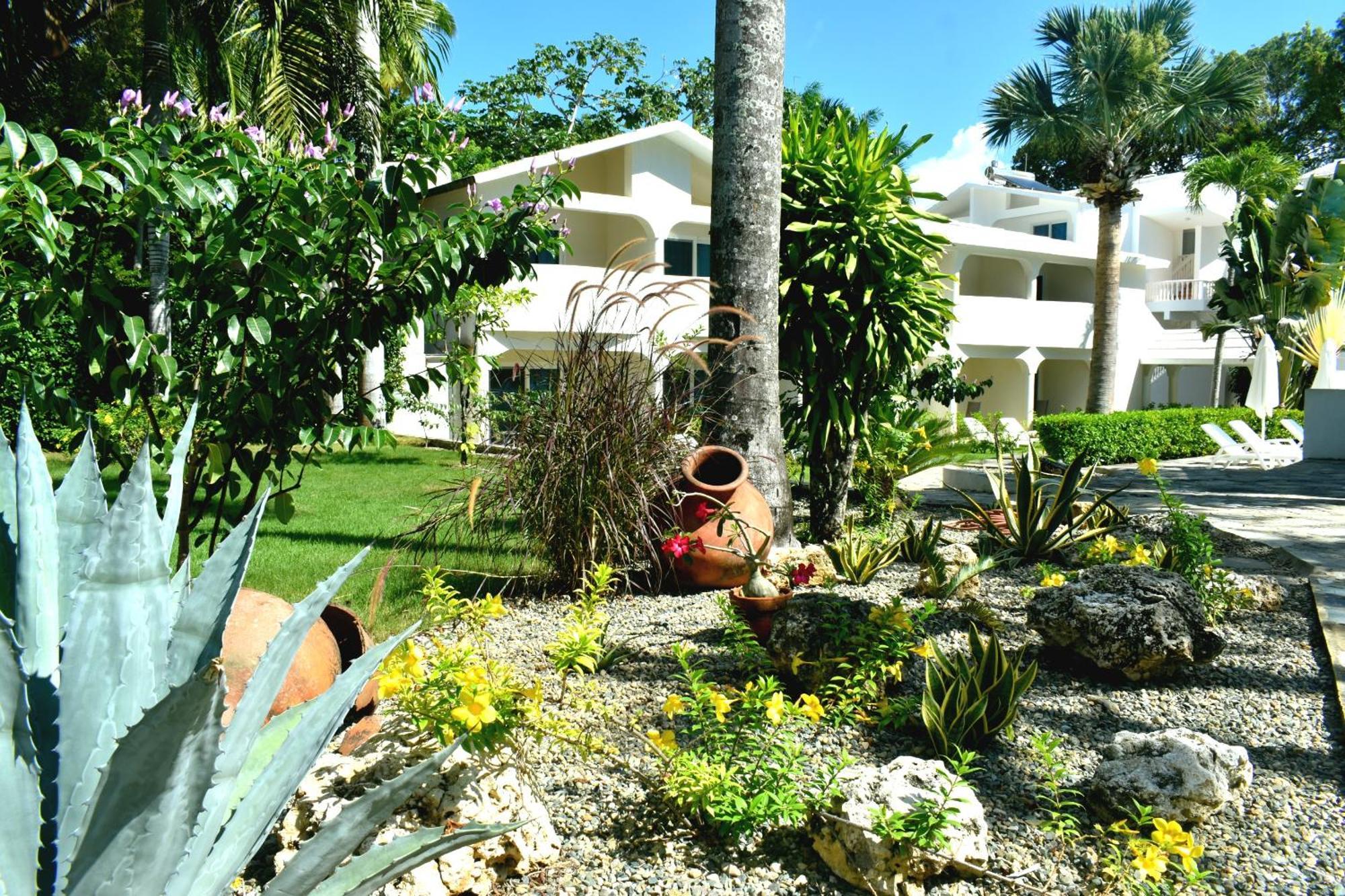 Tropical Casa Laguna Hotel Cabarete