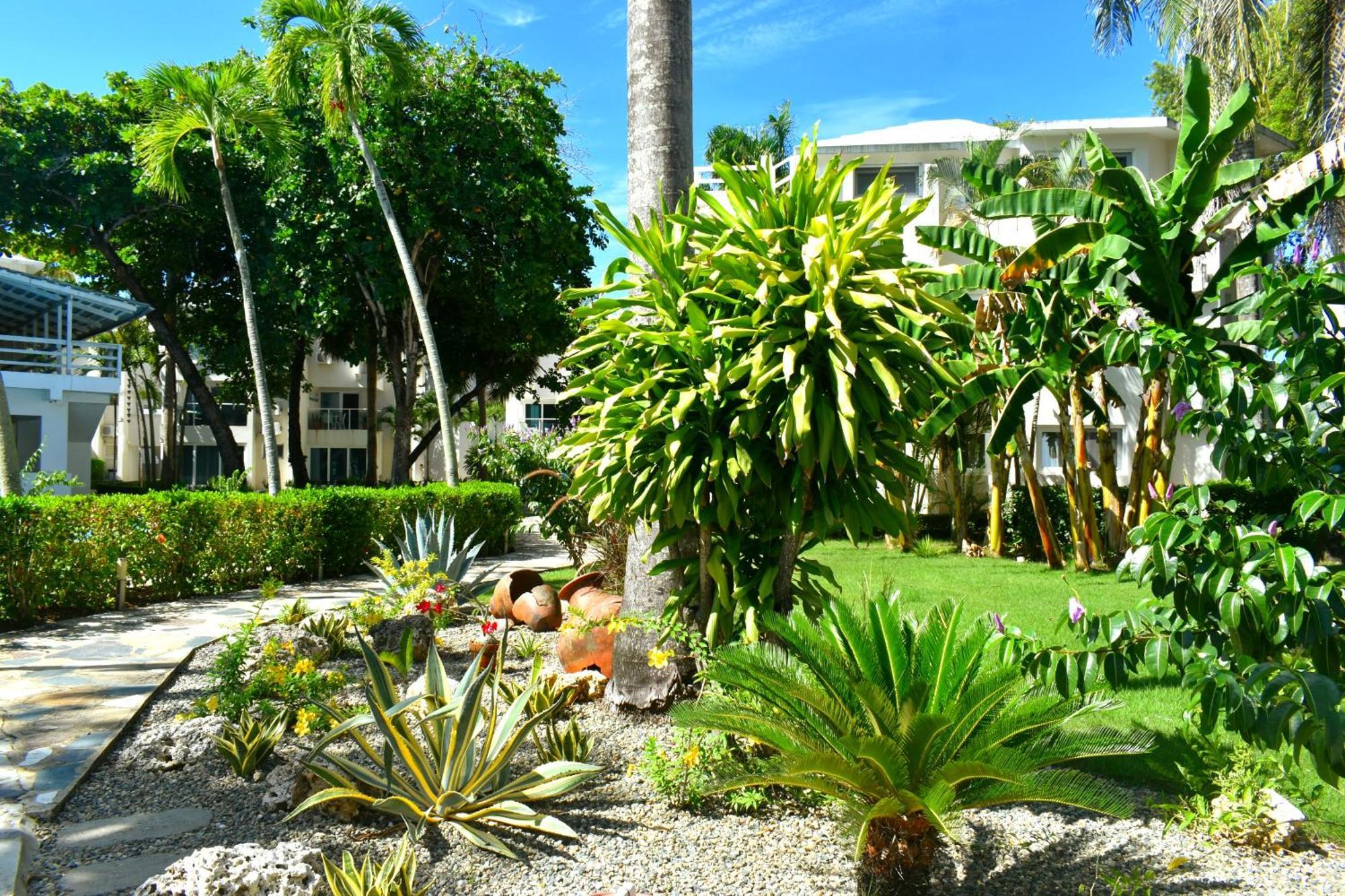 Tropical Casa Laguna