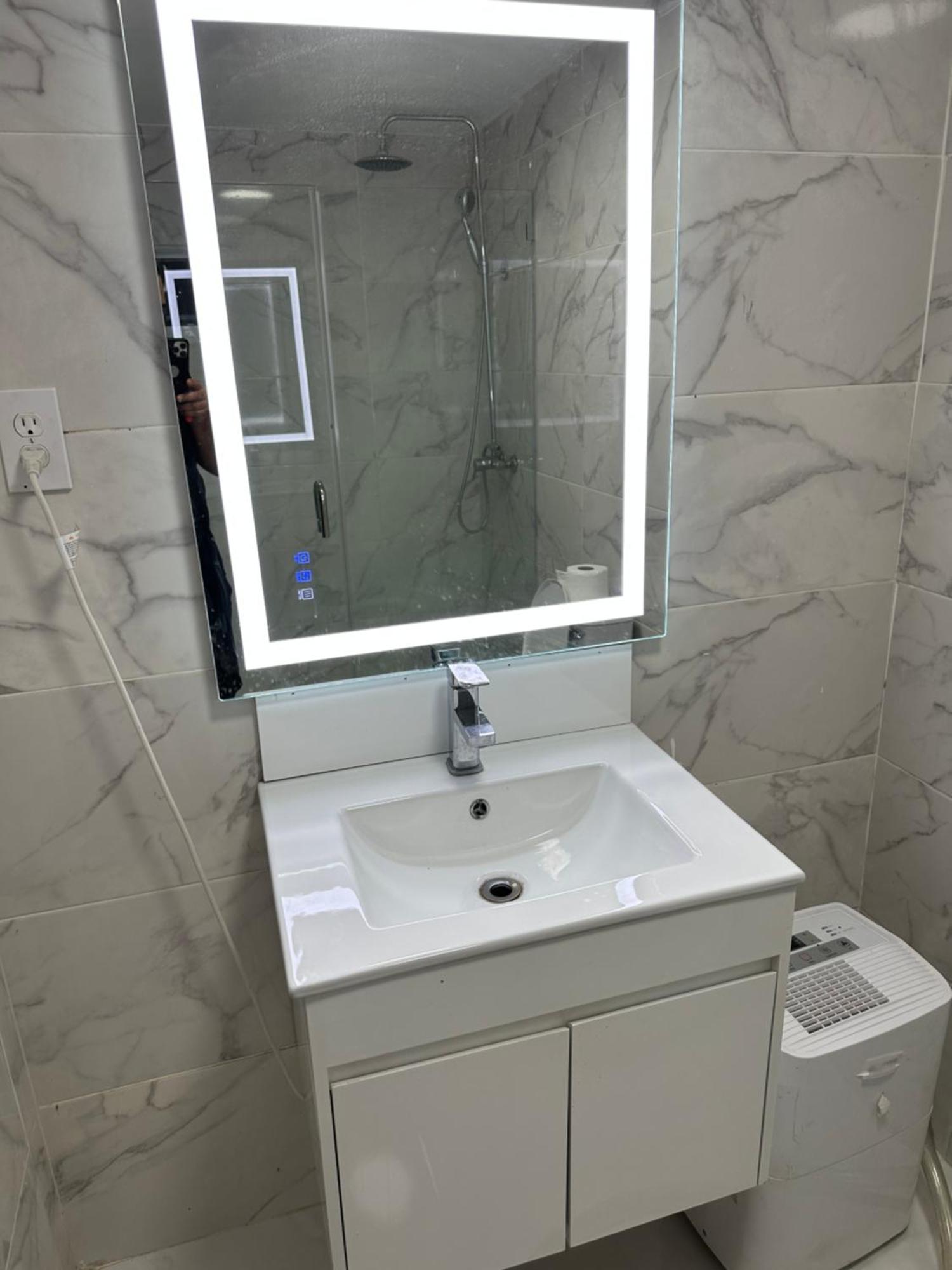 Luxury Hot Water,ac,wifi,ps3 Apartment