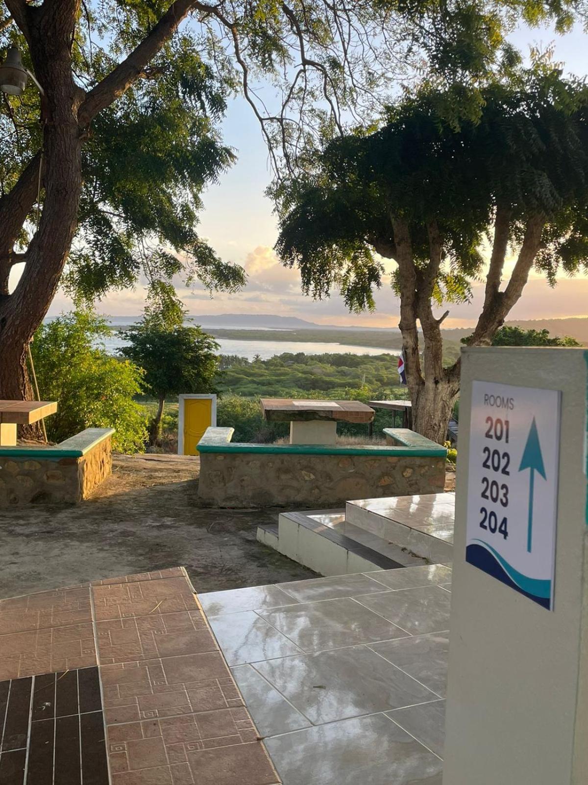 Brisas Del Atlantico Guest house Punta Rucia