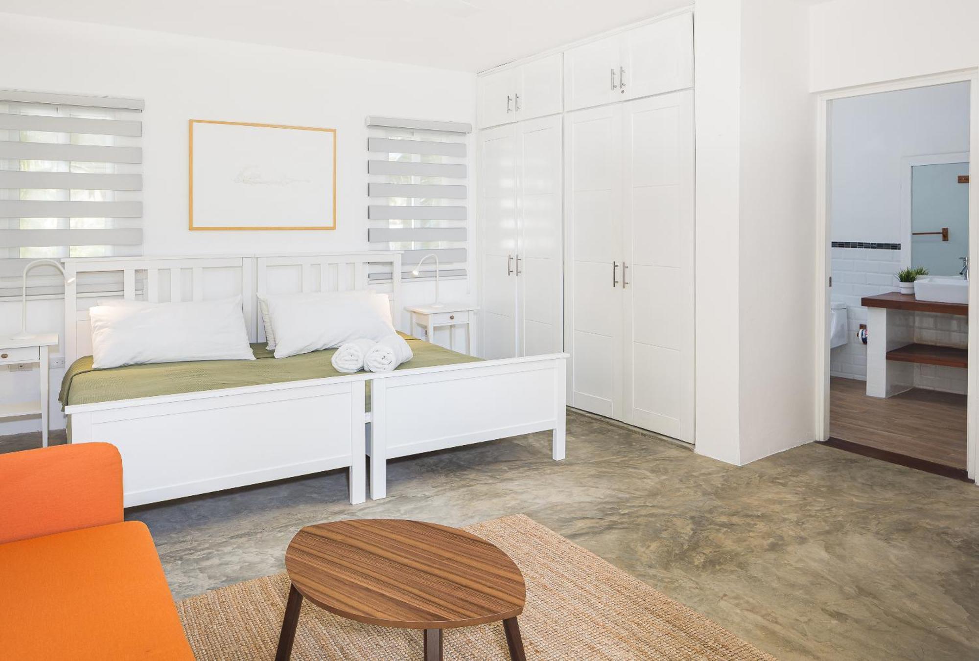 Kite Oceanfront Apartment