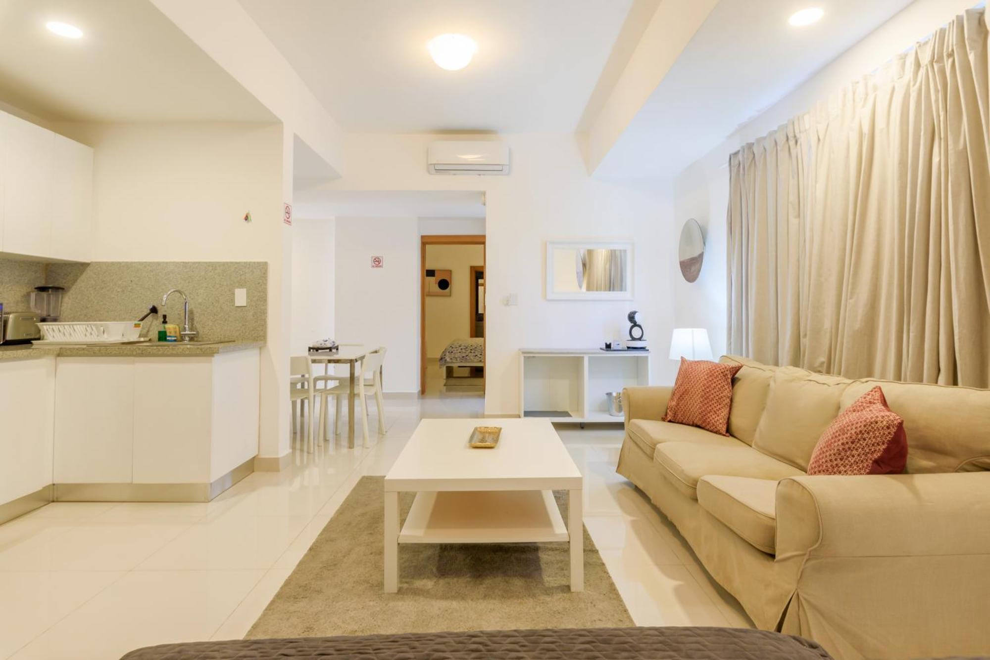 Brilliant Harmony Apartment, Balcony, Pool & Gym In La Julia * Santo Domingo