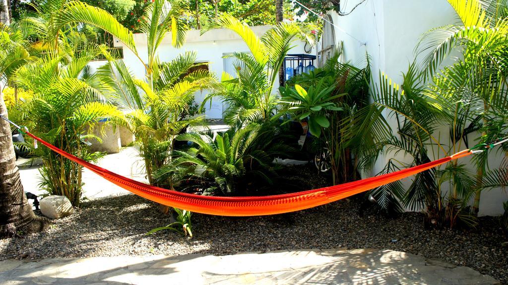 Aparthotel Hummingbird 3*