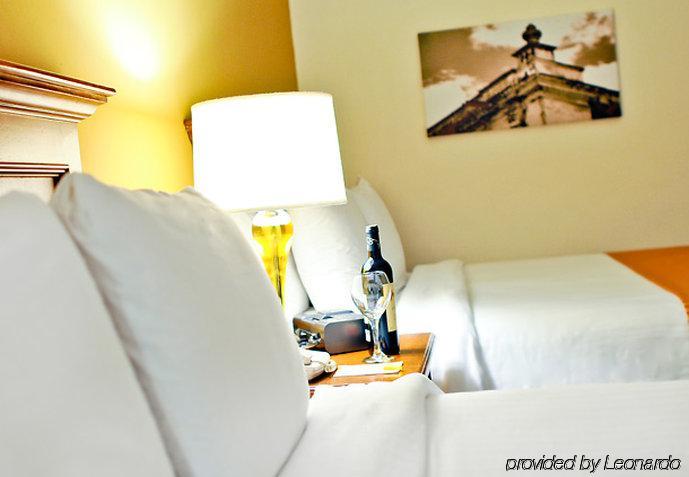 Courtyard By Marriott Santo Domingo