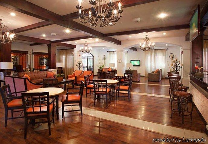 Courtyard By Marriott