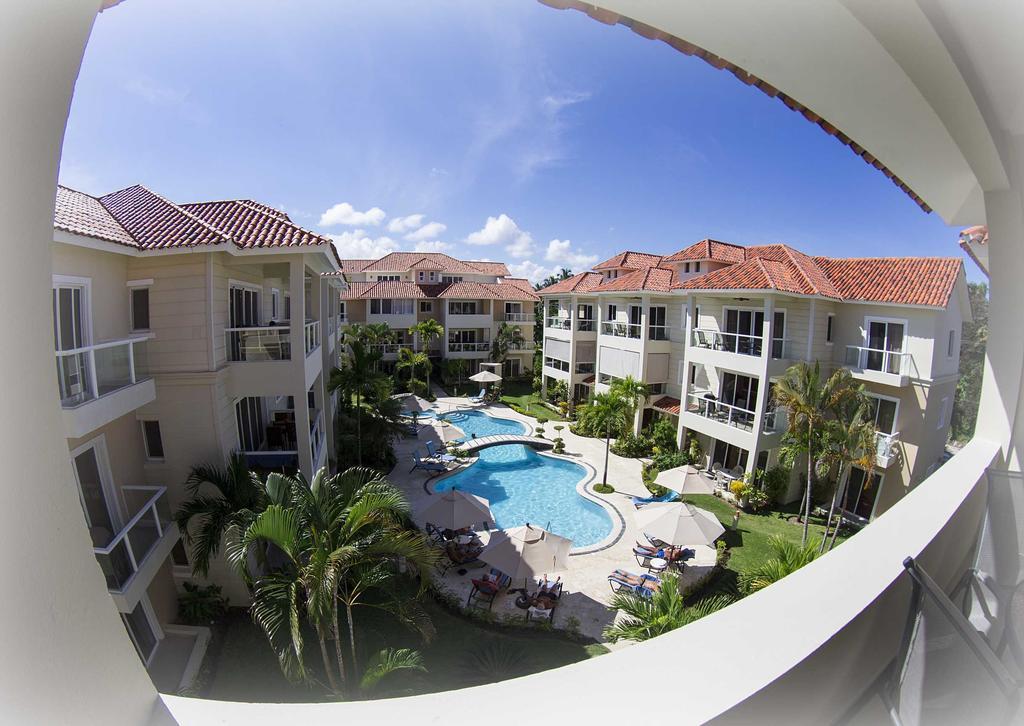 Apartment Paradise Condos *