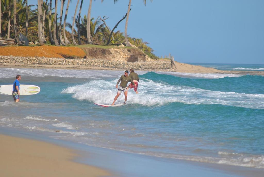 Hotel Surf Camp 3*
