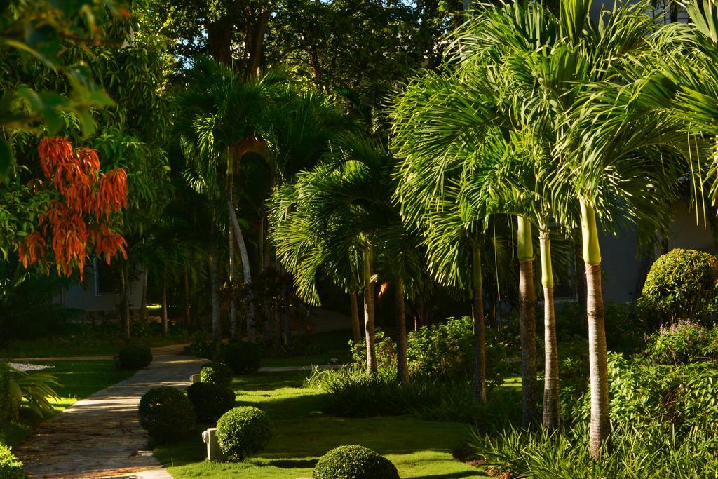 Instyle Residences At Infiniti Blu Sosua