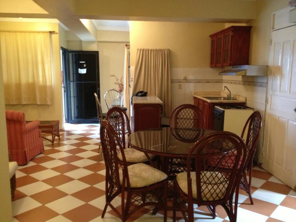 Plaza Yu Hostel Santo Domingo