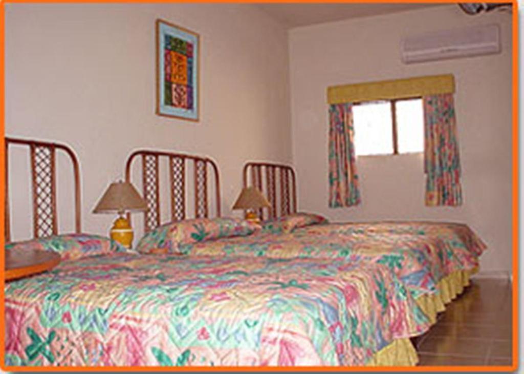 Carey House Hotel
