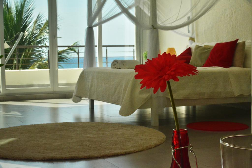 Instyle Residences At Infiniti Blu