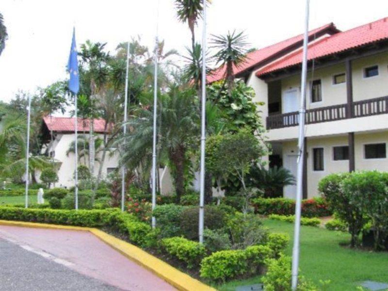 Fun Royale Hotel