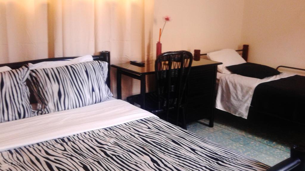 Class Colonial Hotel