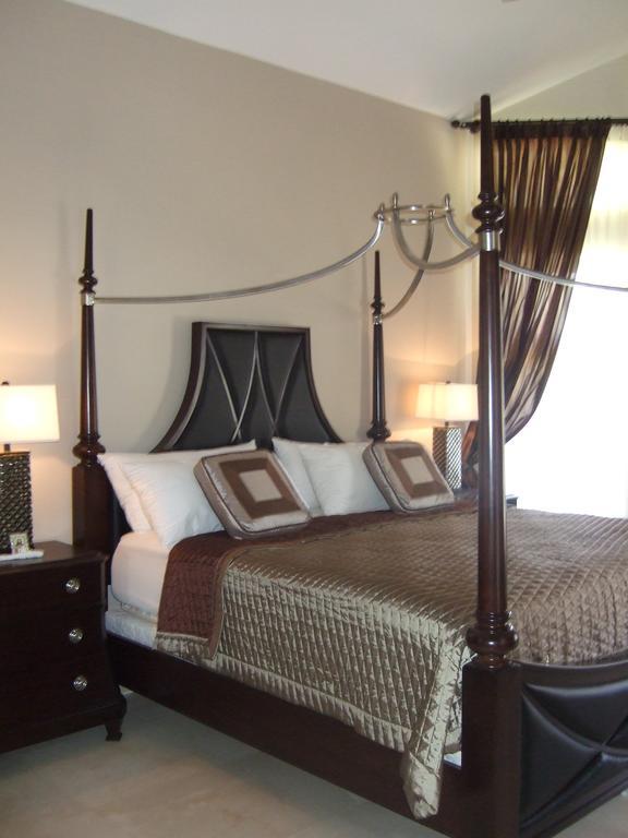 Majestic Villas #1