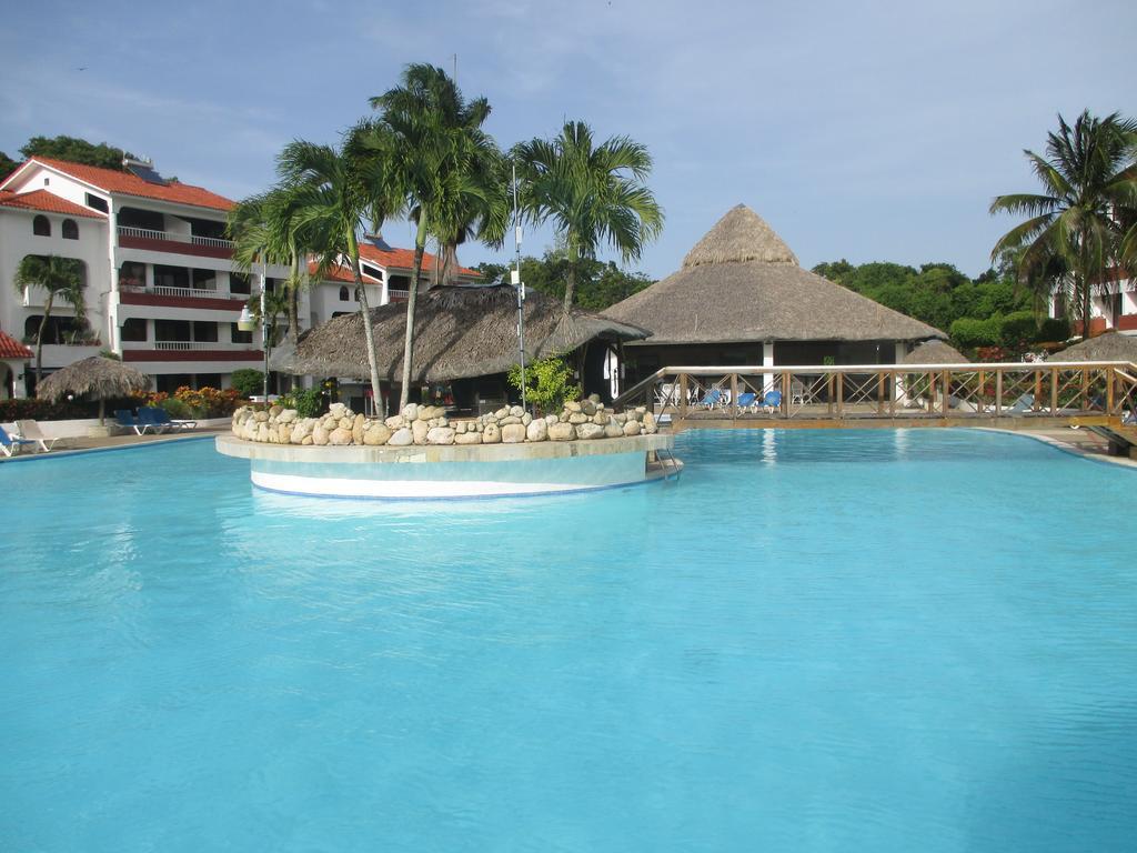 Las Canas By Checkin Sosua