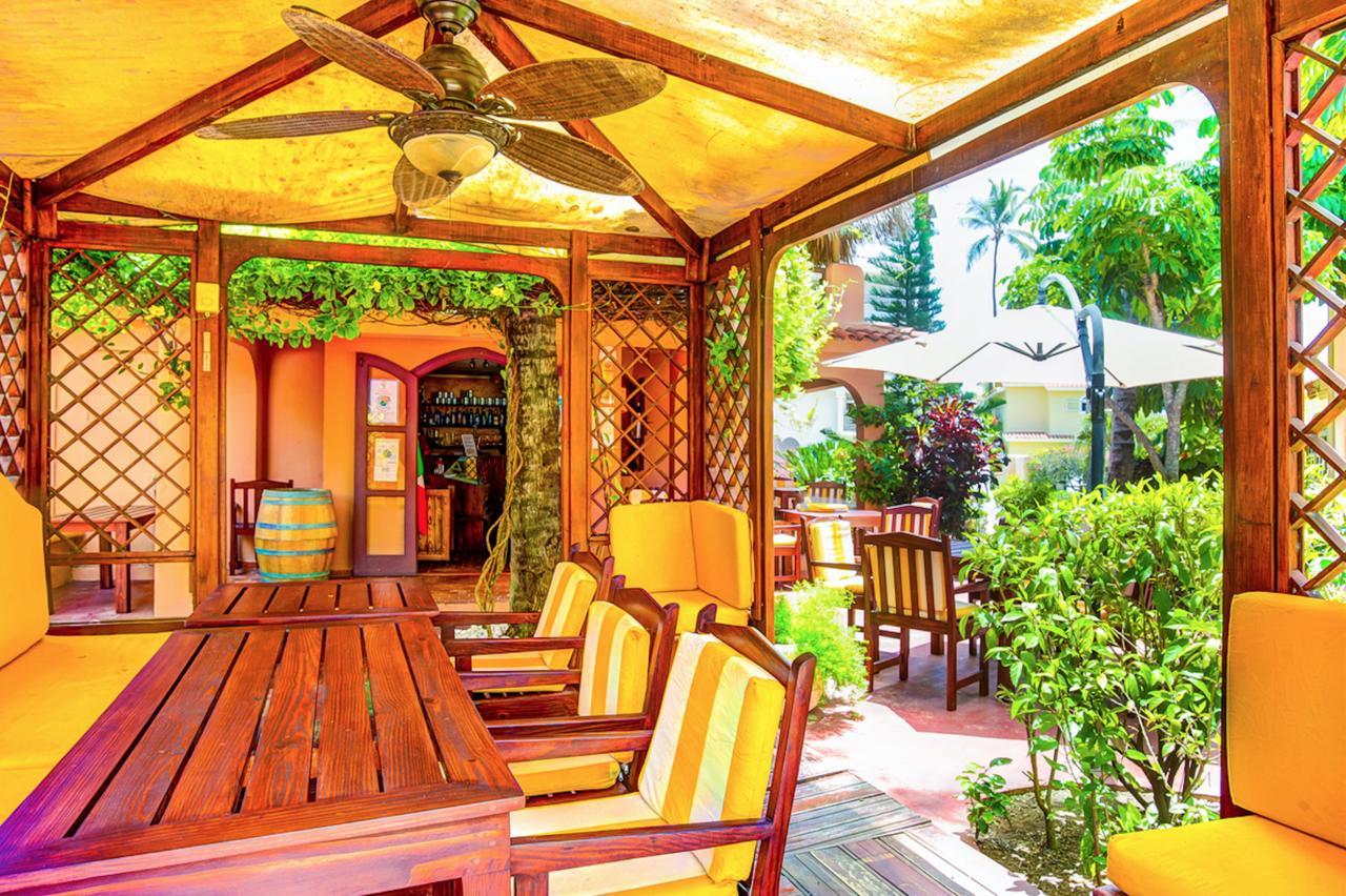 Hotel Aventura Deluxe Beach Club &