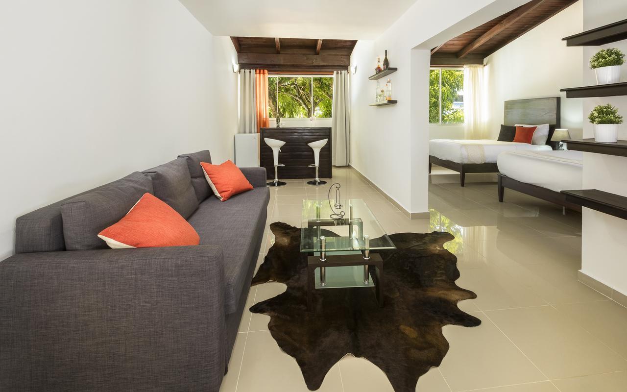 Hotel Ahnvee (adults Only) 3*