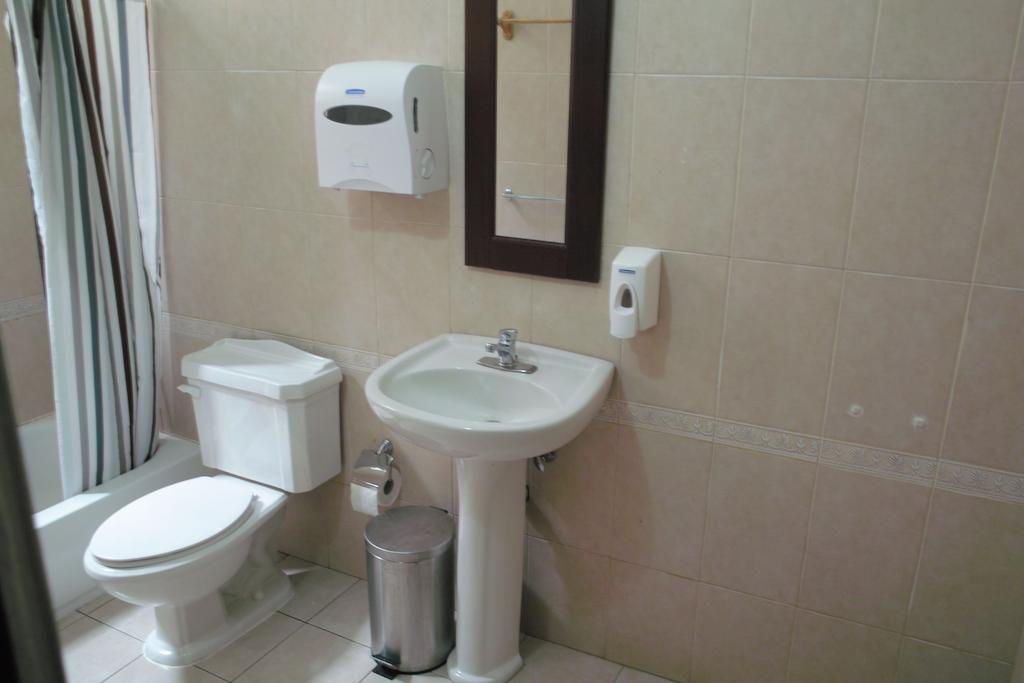 Santo Domingo Bed And Breakfast Hostel *