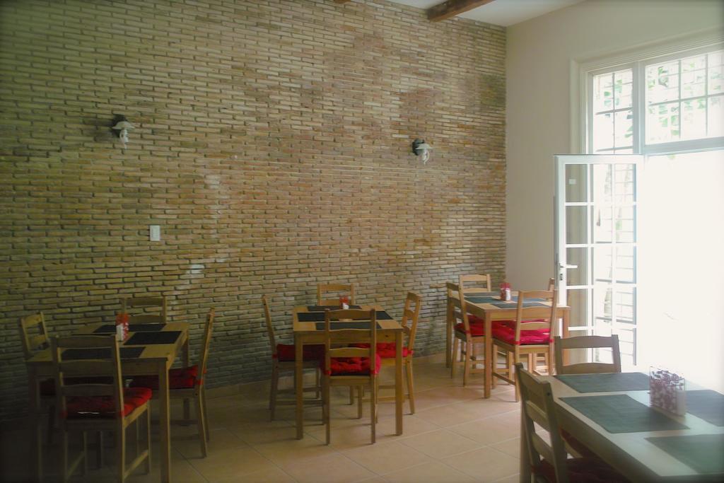 Santo Domingo Bed And Breakfast Hostel