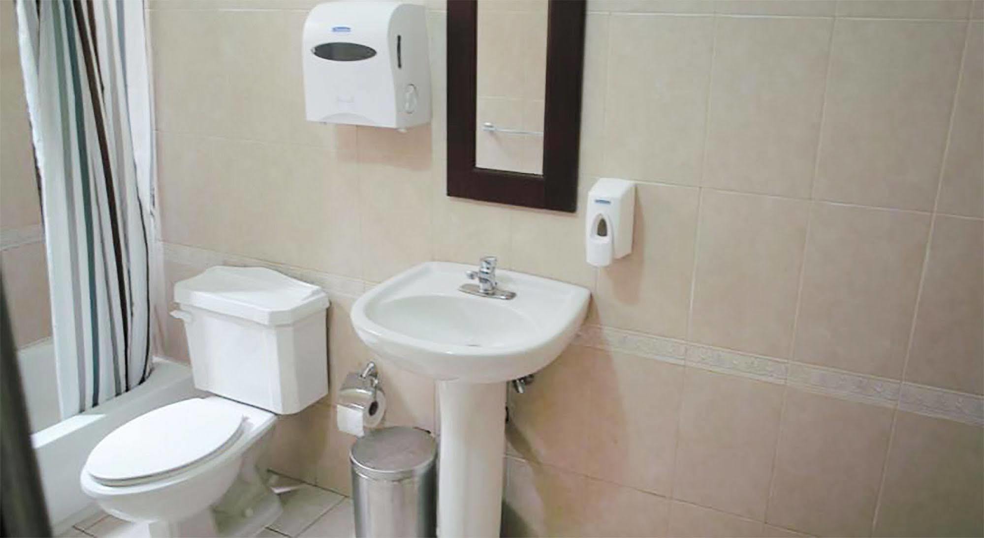 Hostel Santo Domingo Bed And Breakfast
