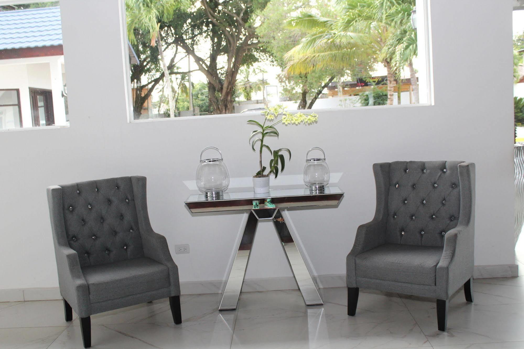 Hotel Ahnvee (adults Only) 3*