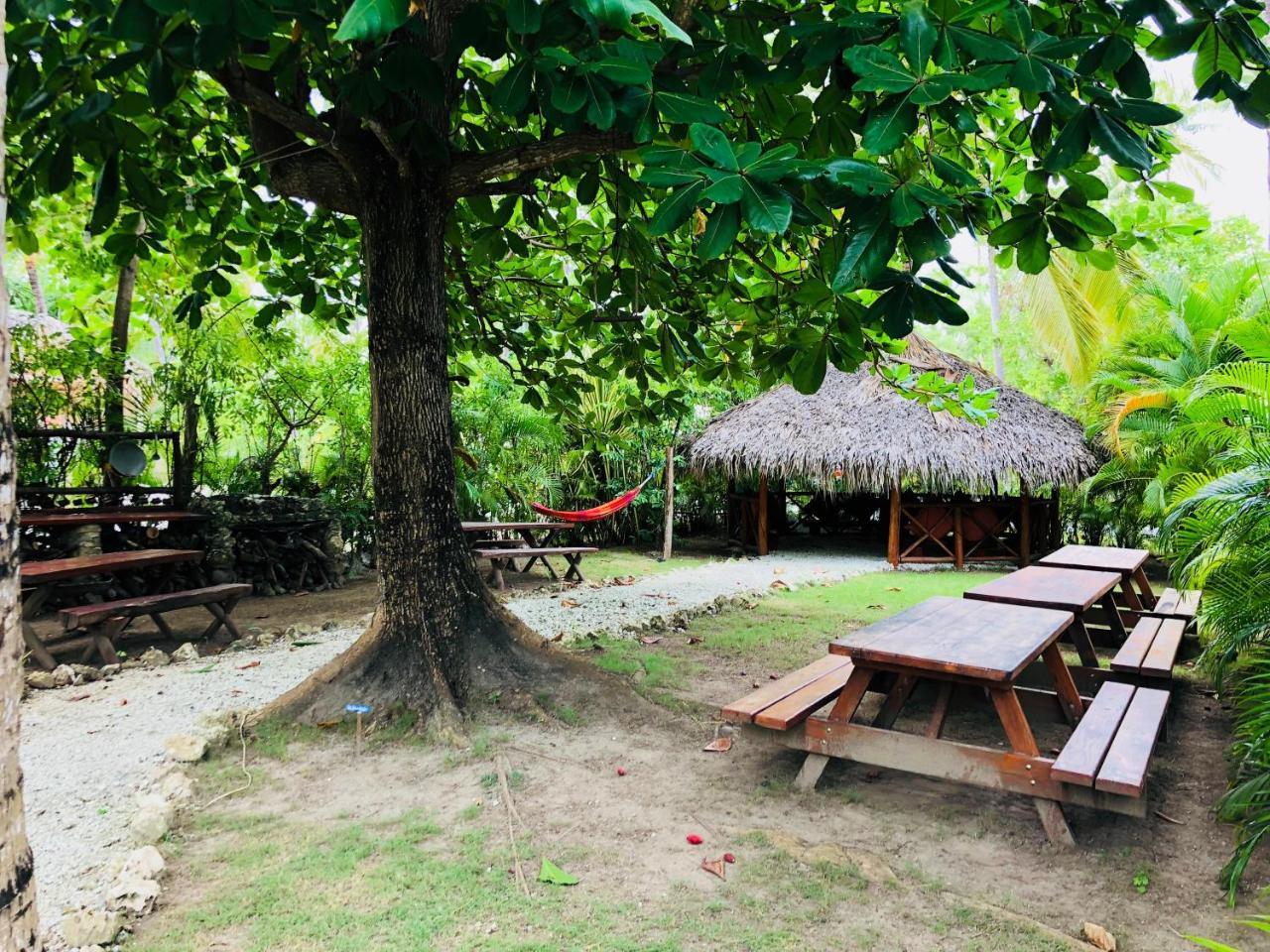 Las Terrazas Deluxe Pool Beach Club &