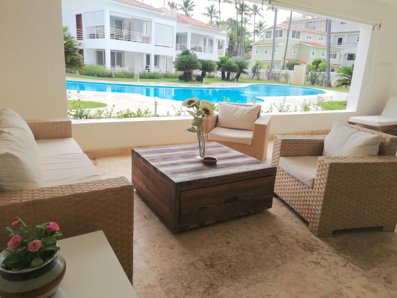 Las Terrazas Deluxe Pool Beach Club &
