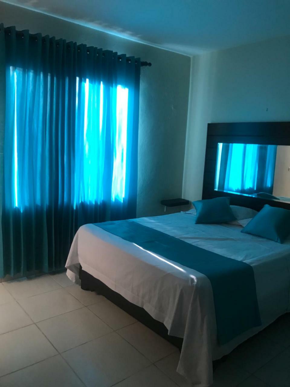 Mary Aparthotel