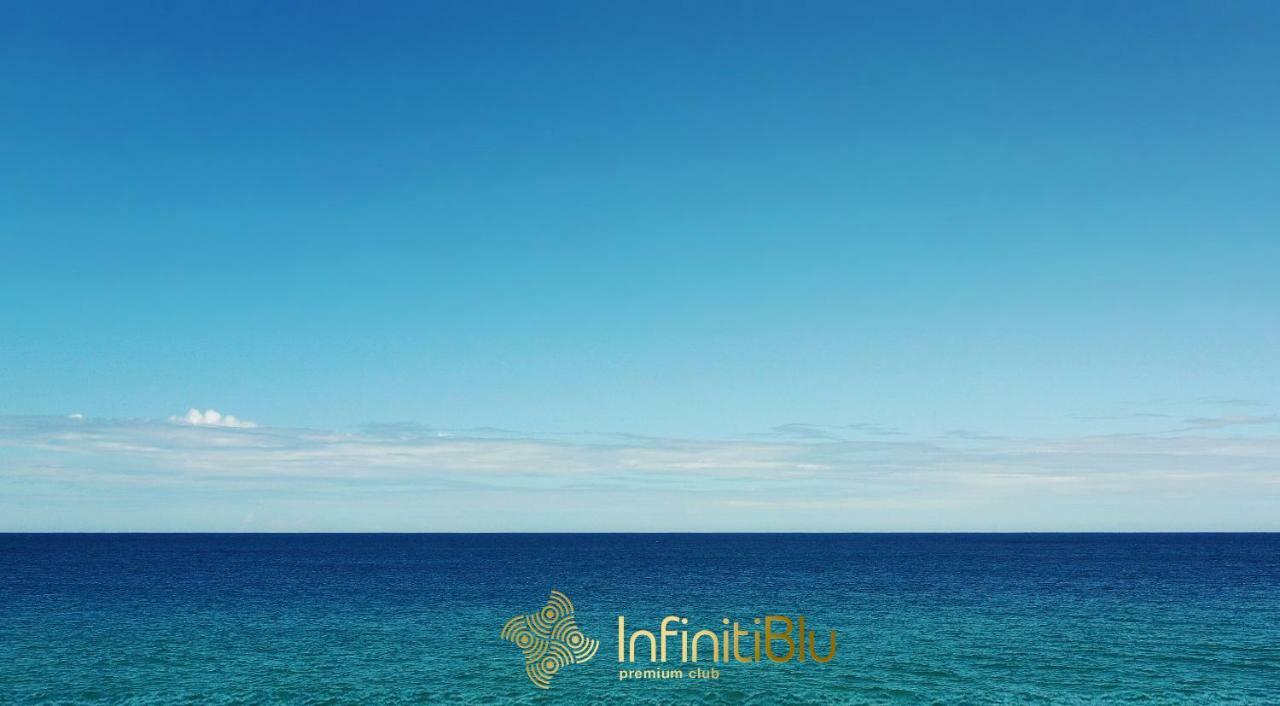 Instyle Residences At Infiniti Blu