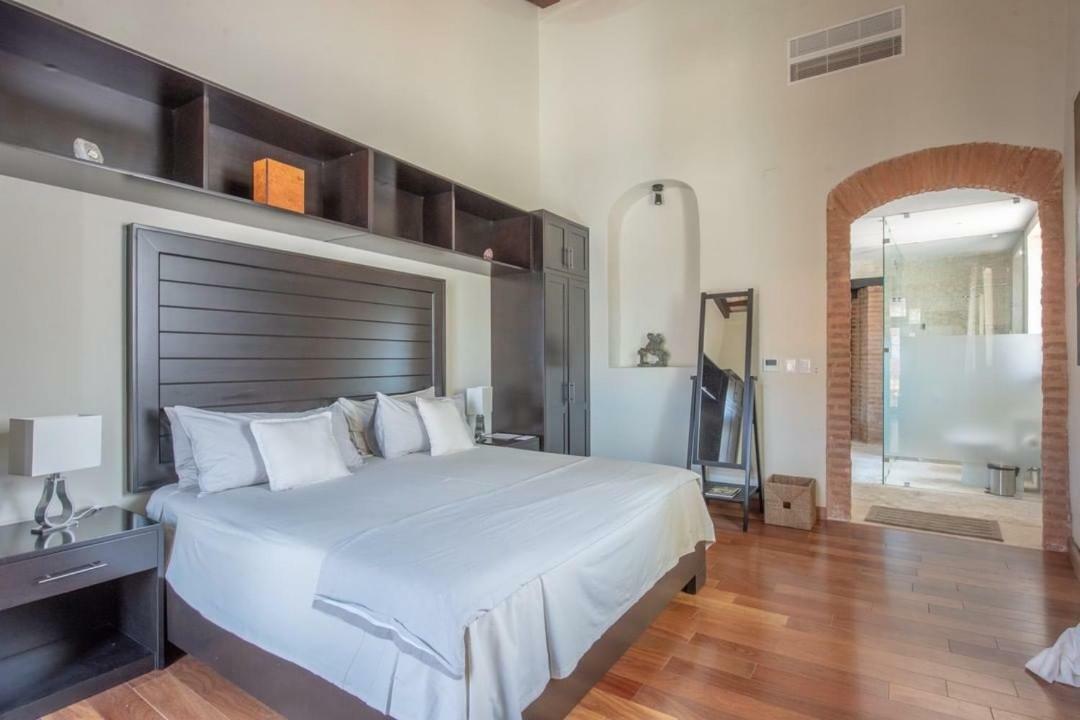 Casa Pantheon Luxury Colonial House * Santo Domingo