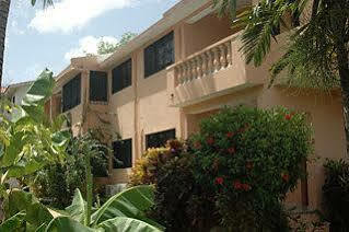 Club Jazmin Hotel