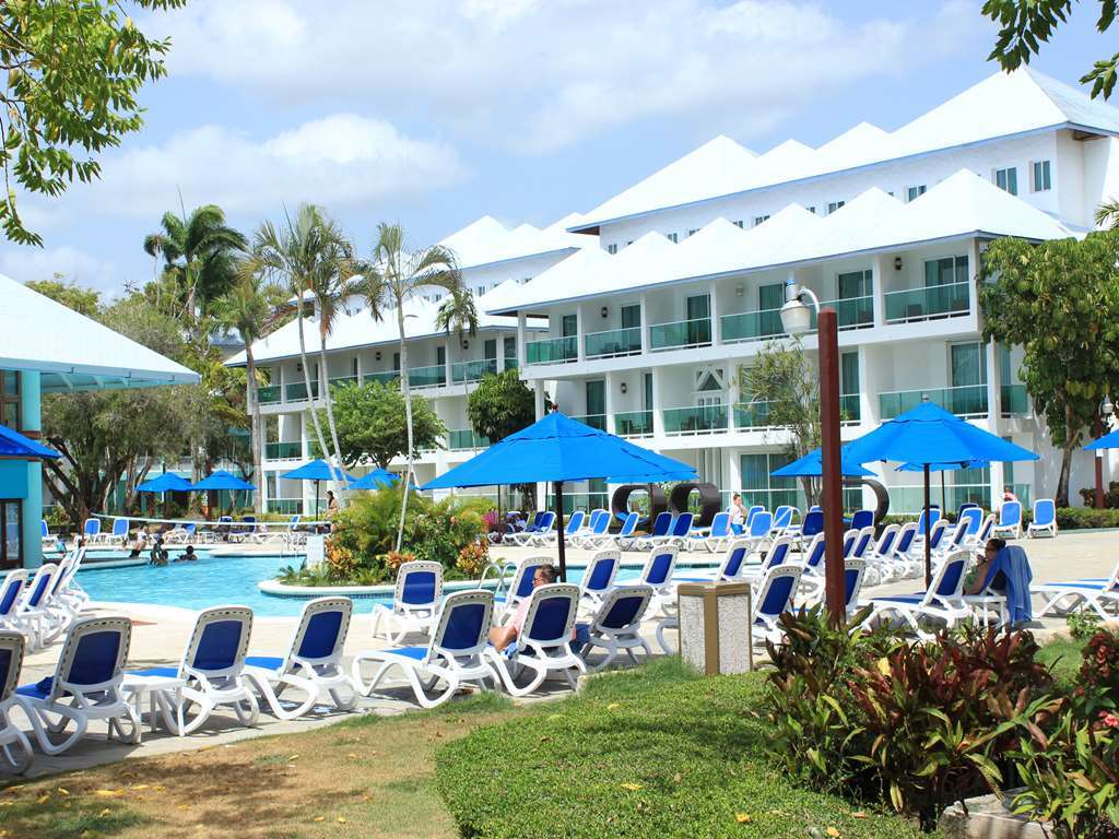 Grand Paradise Hotel Playa Dorada