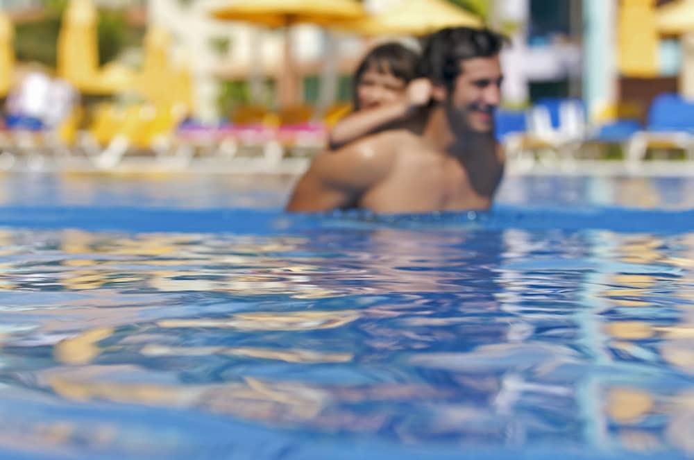 Privilege Club At Ocean Blue & 4*