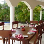 3Br Villa With Vip Access